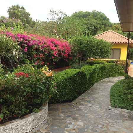 Casa De Los Suenos B&B Coronado Panama Плая Коронадо Екстериор снимка