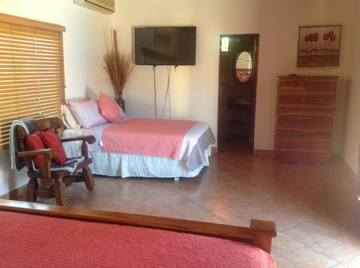 Casa De Los Suenos B&B Coronado Panama Плая Коронадо Екстериор снимка