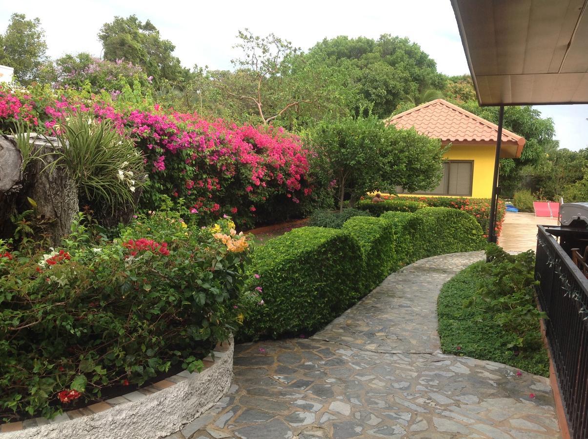 Casa De Los Suenos B&B Coronado Panama Плая Коронадо Екстериор снимка